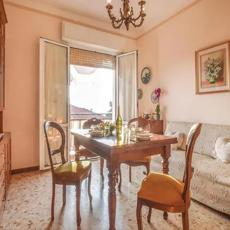 Imperia Im I Apartment *